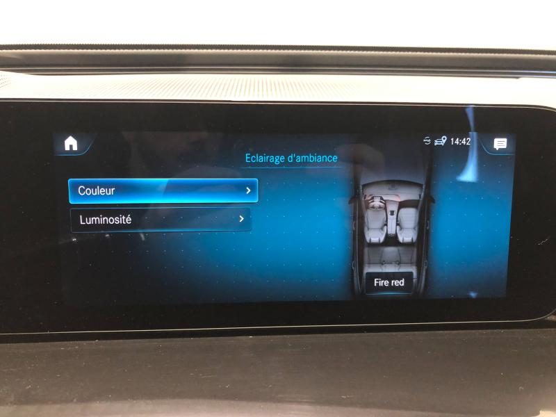 Image MERCEDES-BENZ EQC 400 408ch AMG Line 4Matic 11cv