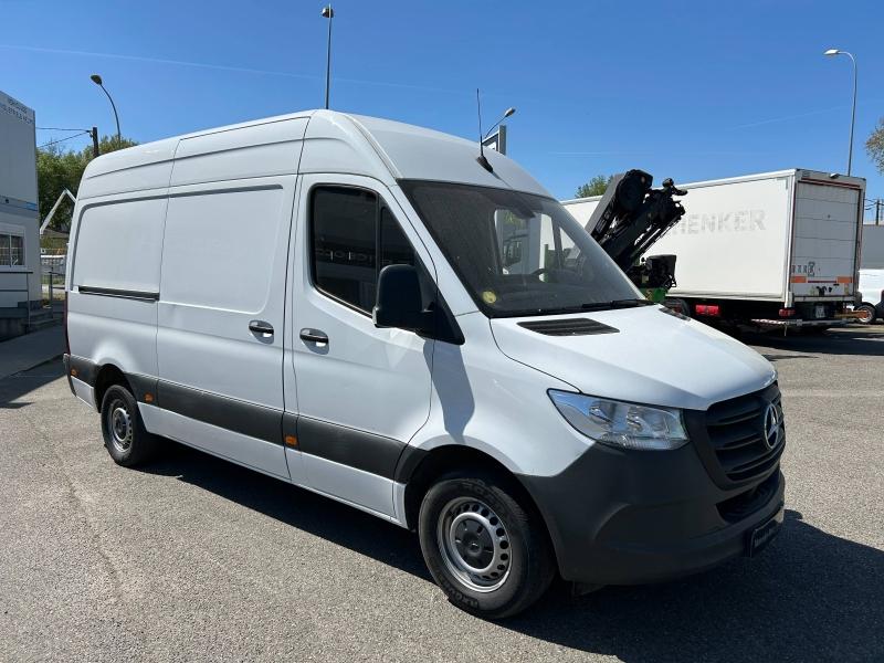 Image MERCEDES-BENZ Sprinter Fg 311 CDI 37 3T5 First Propulsion Léger