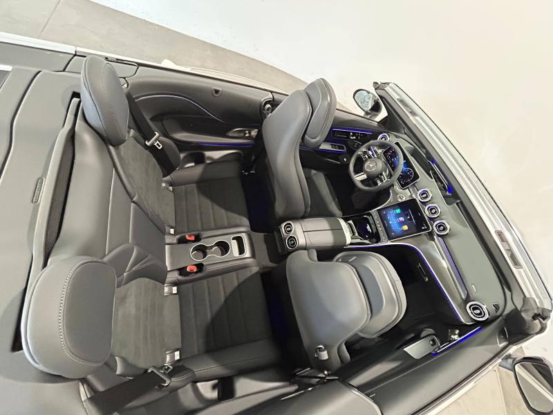 Image MERCEDES-BENZ CLE Cabriolet 220 d 197ch AMG Line 9G-Tronic