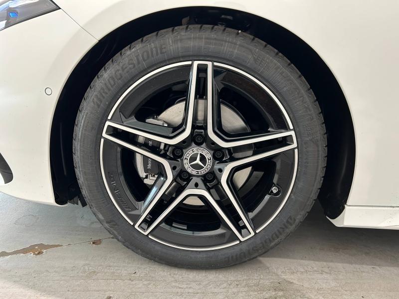 Image MERCEDES-BENZ Classe A 180 136ch Star Edition 7G-DCT