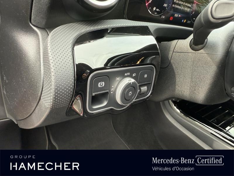 Image MERCEDES-BENZ Classe A 200 163ch AMG Line 7G-DCT