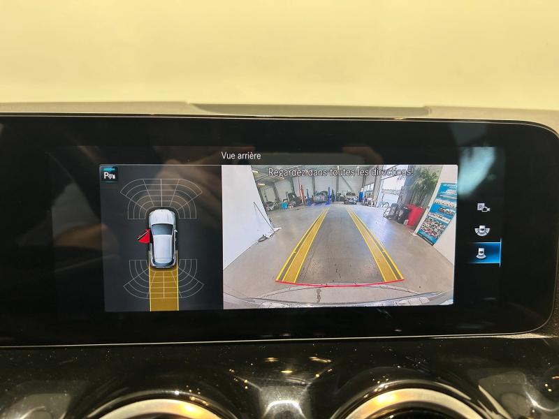 Image MERCEDES-BENZ GLA 200 163ch Business Line 7G-DCT