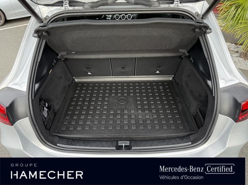 Image MERCEDES-BENZ GLA 200 d 150ch AMG Line 8G-DCT