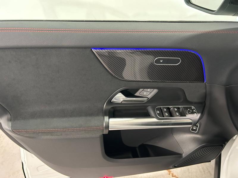 Image MERCEDES-BENZ GLA 200 d 150ch AMG Line 8G-DCT