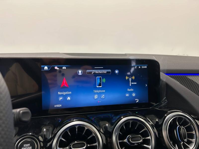 Image MERCEDES-BENZ GLA 200 d 150ch AMG Line 8G-DCT