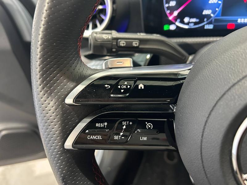 Image MERCEDES-BENZ Classe A 180 d 116ch AMG Line 8G-DCT