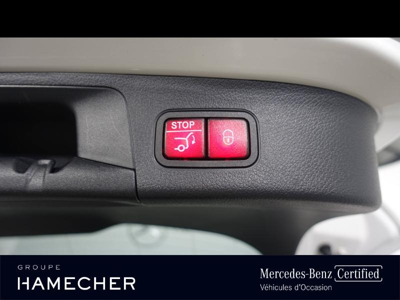 Image MERCEDES-BENZ GLA 200 d 150ch Progressive Line 8G-DCT