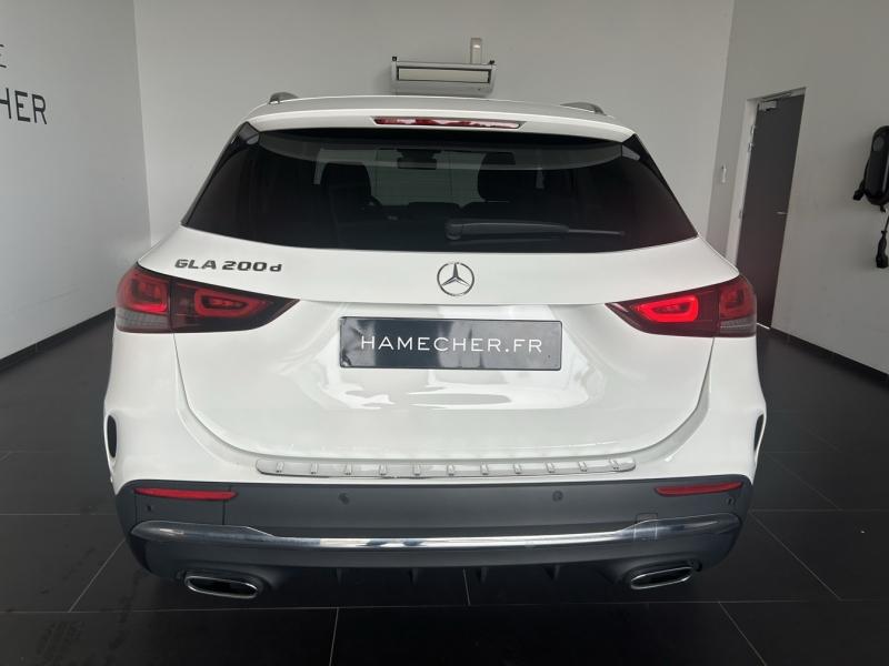 Image MERCEDES-BENZ GLA 200 d 150ch AMG Line 8G-DCT