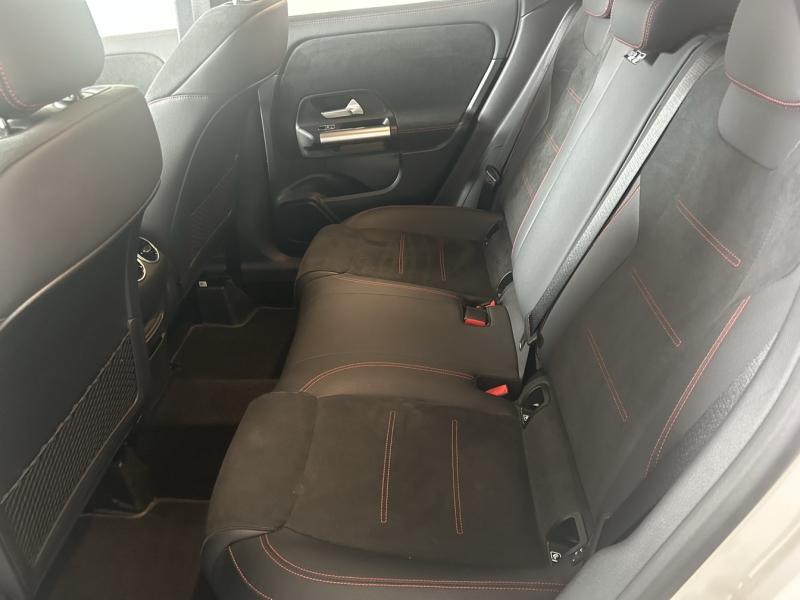 Image MERCEDES-BENZ GLA 200 d 150ch AMG Line 8G-DCT