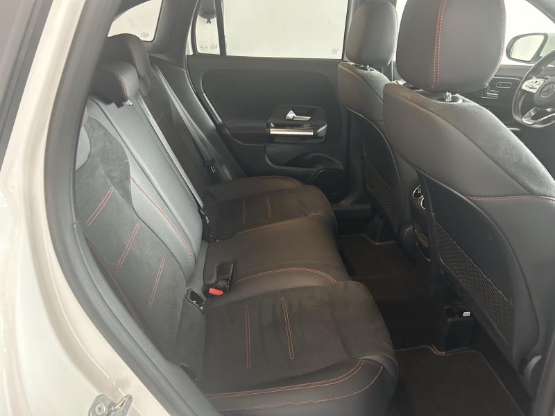 Image MERCEDES-BENZ GLA 200 d 150ch AMG Line 8G-DCT