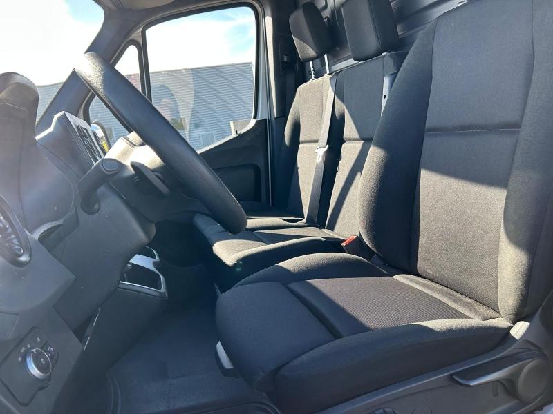 Image MERCEDES-BENZ Sprinter Fg 315 CDI 43 3T5 Select Propulsion Léger 9G-Tronic