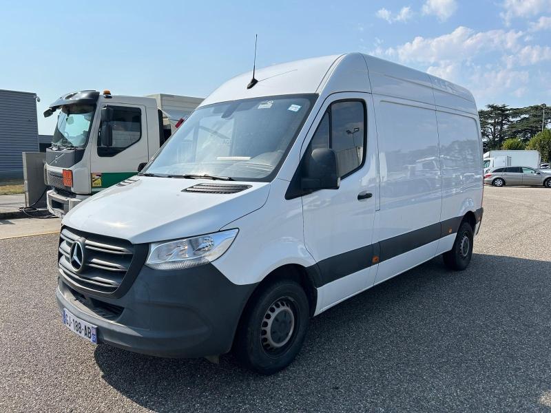 Photo MERCEDES-BENZ Sprinter Fg 315 CDI 39 3T5 First TRACTION