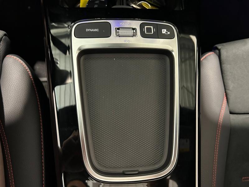 Image MERCEDES-BENZ CLA Shooting Brake 200 d 150ch AMG Line 8G-DCT