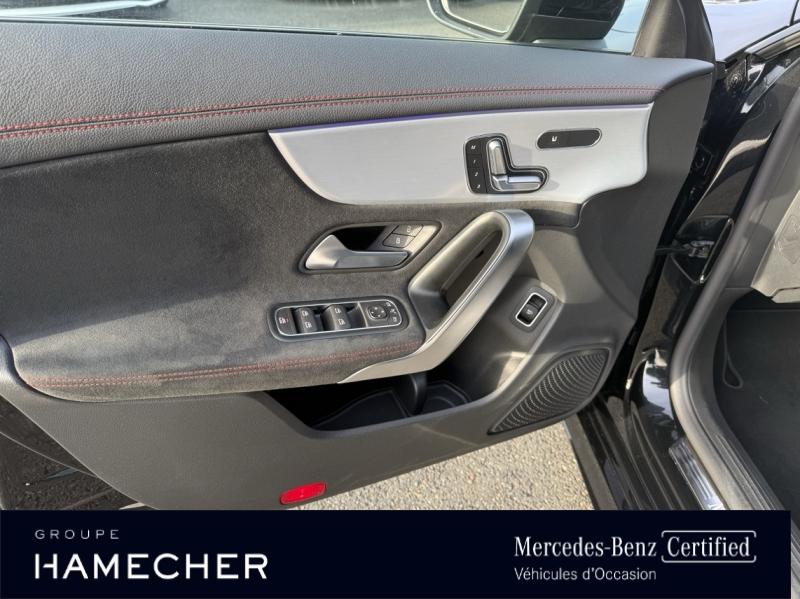 Image MERCEDES-BENZ CLA 200 d 150ch AMG Line 8G-DCT 8cv