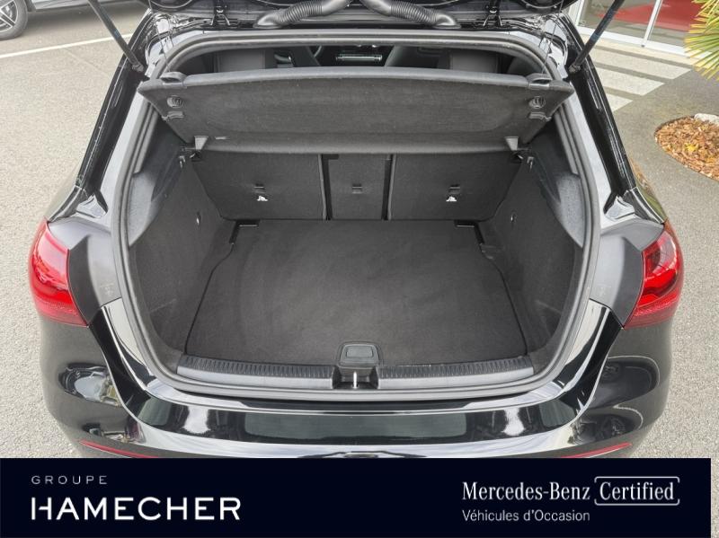 Image MERCEDES-BENZ Classe A 180 d 116ch AMG Line 8G-DCT