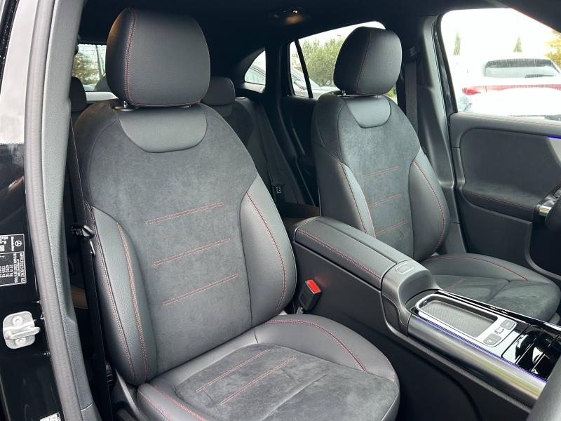 Image MERCEDES-BENZ GLA 200 d 150ch AMG Line 8G-DCT 4Matic