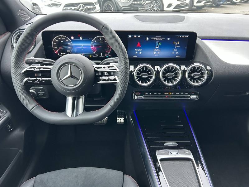 Image MERCEDES-BENZ GLA 200 d 150ch AMG Line 8G-DCT 4Matic