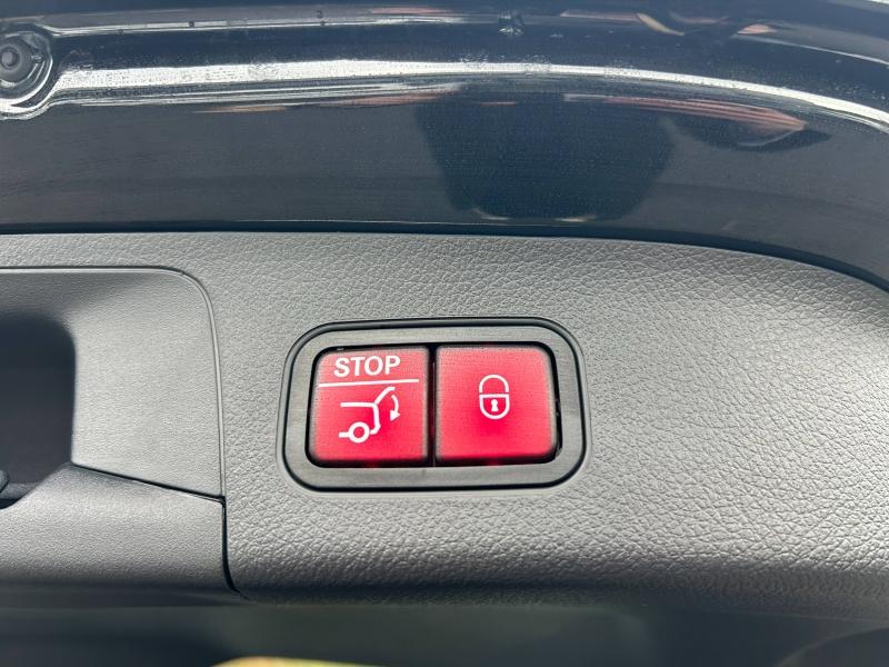 Image MERCEDES-BENZ GLA 200 d 150ch AMG Line 8G-DCT 4Matic