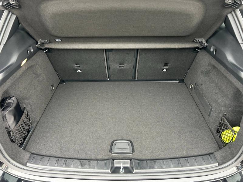 Image MERCEDES-BENZ GLA 200 d 150ch AMG Line 8G-DCT 4Matic