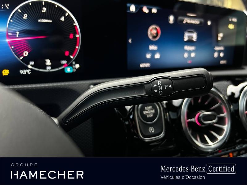 Image MERCEDES-BENZ CLA Shooting Brake 200 d 150ch AMG Line 8G-DCT