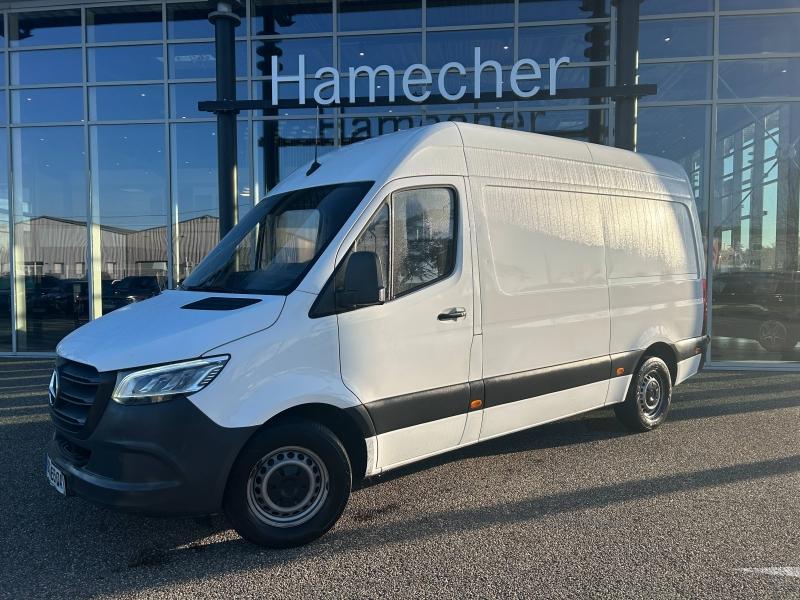 Photo MERCEDES-BENZ Sprinter Fg 317 CDI 37 3T5 Pro Propulsion Léger 9G-Tronic