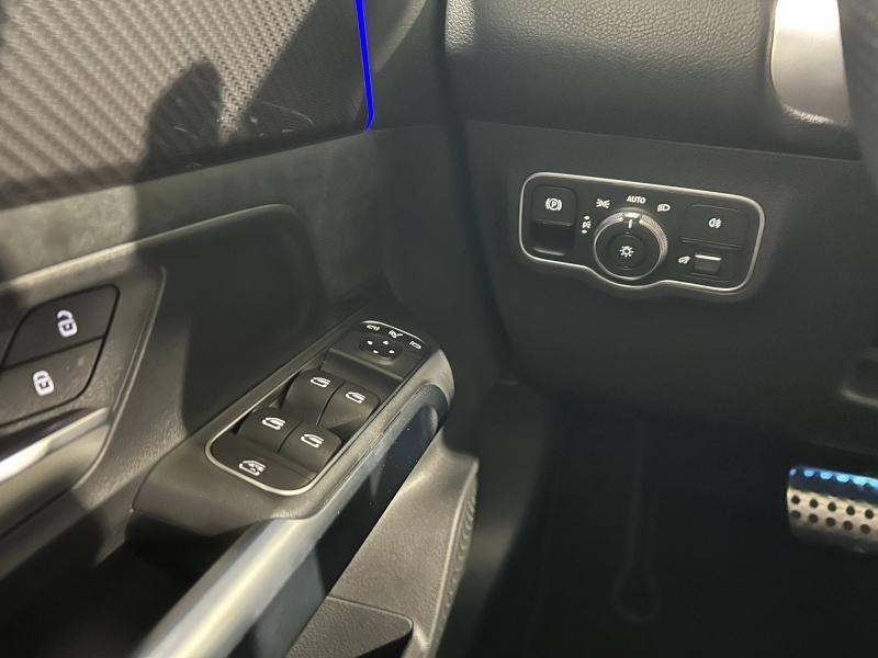 Image MERCEDES-BENZ GLB 200 d 150ch AMG Line 8G-DCT