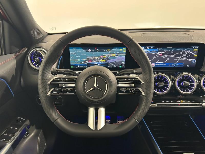 Image MERCEDES-BENZ GLB 200 d 150ch AMG Line 8G-DCT