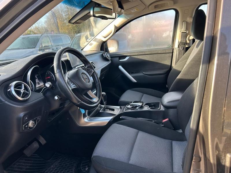 Image MERCEDES-BENZ Classe X 250d 190ch Pure 4Matic