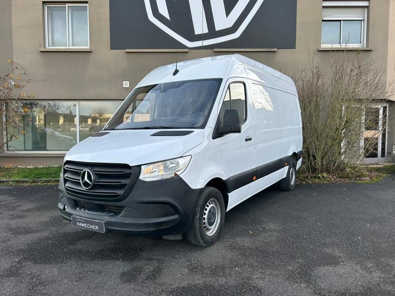 Image MERCEDES-BENZ Sprinter Fg 311 CDI 37 3T5 First Propulsion Léger