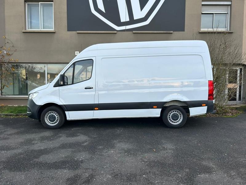 Image MERCEDES-BENZ Sprinter Fg 311 CDI 37 3T5 First Propulsion Léger
