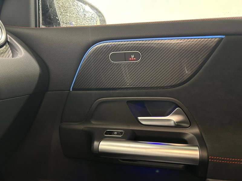 Image MERCEDES-BENZ GLA 200 d 150ch AMG Line 8G-DCT