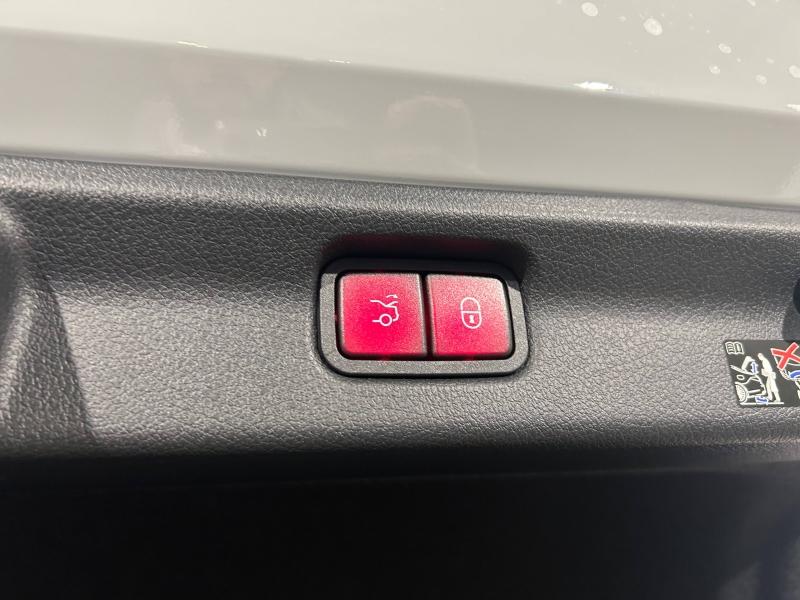 Image MERCEDES-BENZ EQE 350+ 320ch AMG Line