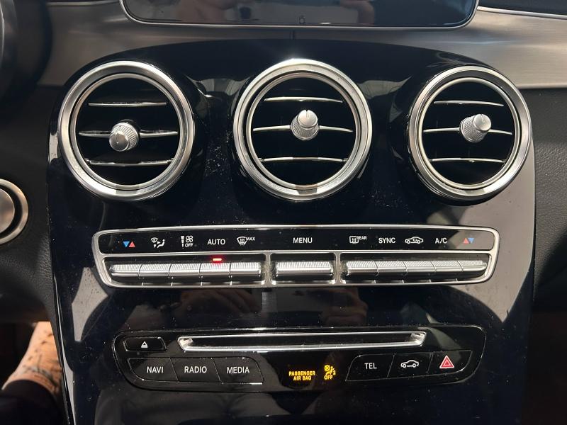 Image MERCEDES-BENZ GLC 220 d 170ch Sportline 4Matic 9G-Tronic