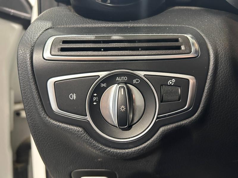 Image MERCEDES-BENZ GLC 220 d 170ch Sportline 4Matic 9G-Tronic