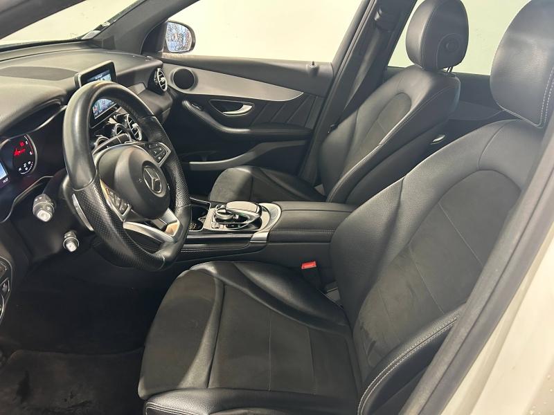 Image MERCEDES-BENZ GLC 220 d 170ch Sportline 4Matic 9G-Tronic