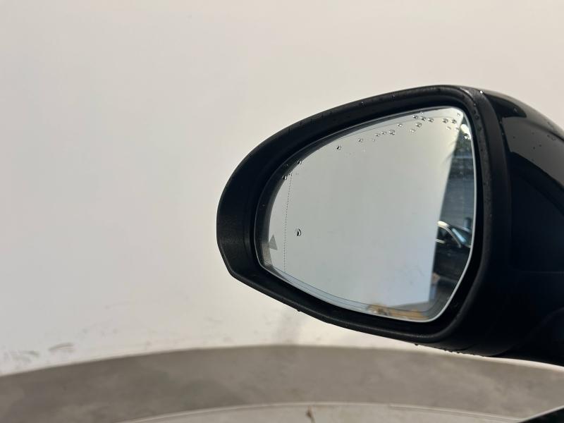 Image MERCEDES-BENZ Classe C 220 d 197ch AMG Line