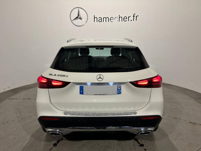 Image MERCEDES-BENZ GLA 200 d 150ch Progressive Line 8G-DCT