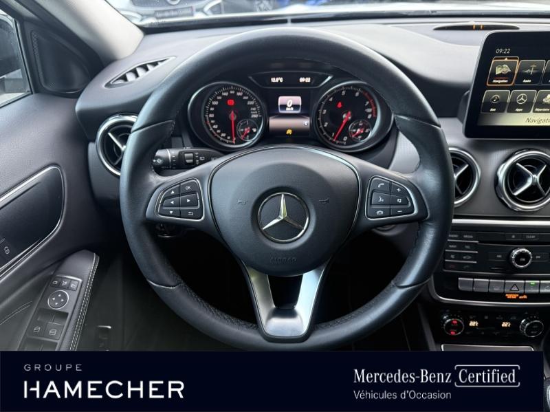 Image MERCEDES-BENZ GLA 200 Sensation