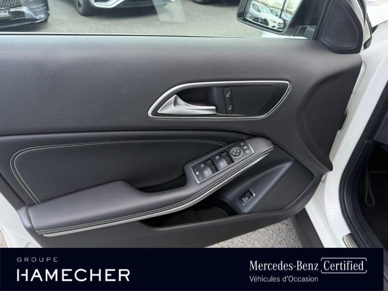 Image MERCEDES-BENZ GLA 200 Sensation