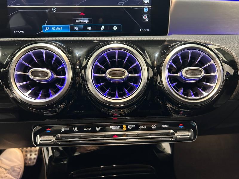 Image MERCEDES-BENZ CLA Shooting Brake 200 163ch AMG Line 7G-DCT