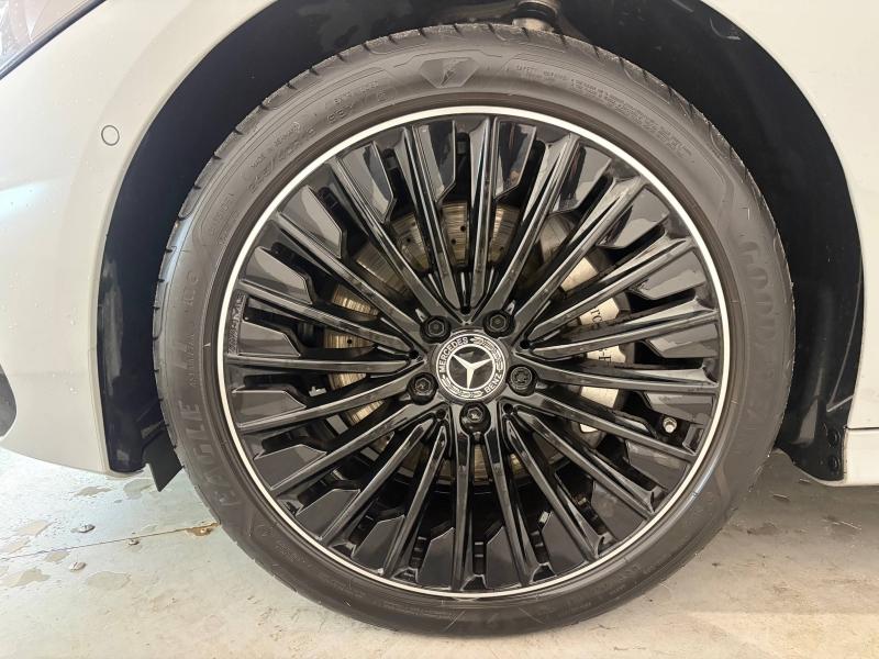 Image MERCEDES-BENZ CLE Coupé 300e Hybrid EQ 313ch AMG Line 9G-Tronic