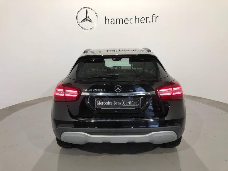 Image MERCEDES-BENZ GLA 200 d 136ch Business Edition 7G-DCT Euro6c