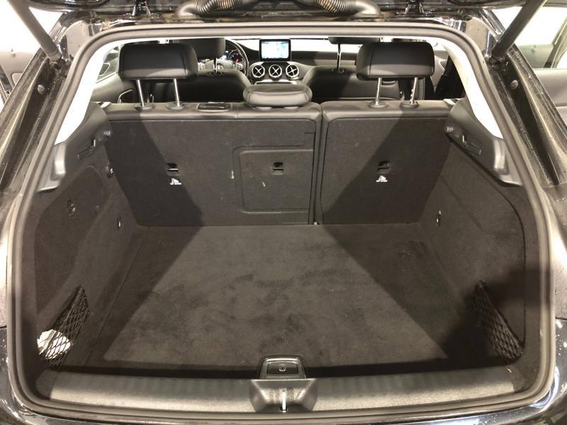 Image MERCEDES-BENZ GLA 200 d 136ch Business Edition 7G-DCT Euro6c