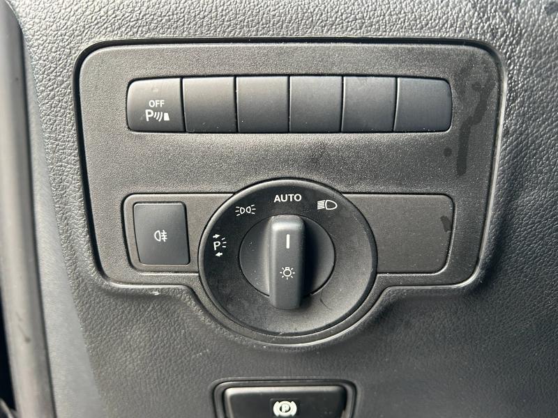Image MERCEDES-BENZ Vito Fg 114 CDI Mixto Long Select Propulsion 9G-Tronic