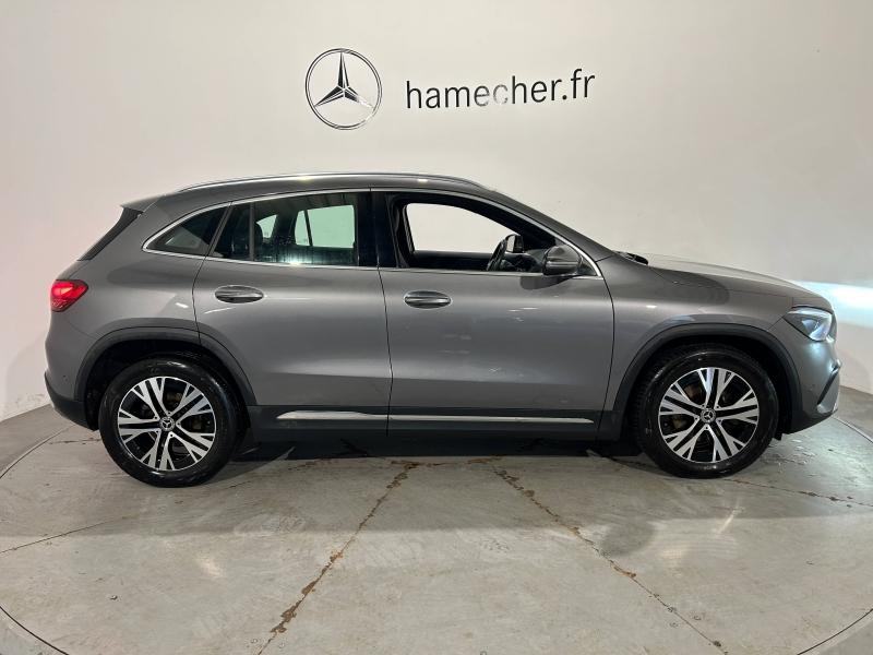 Image MERCEDES-BENZ GLA 200 d 150ch Progressive Line 8G-DCT