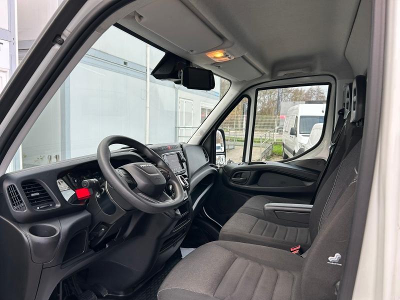 Image IVECO Daily CCb 35C16 D empattement 3450