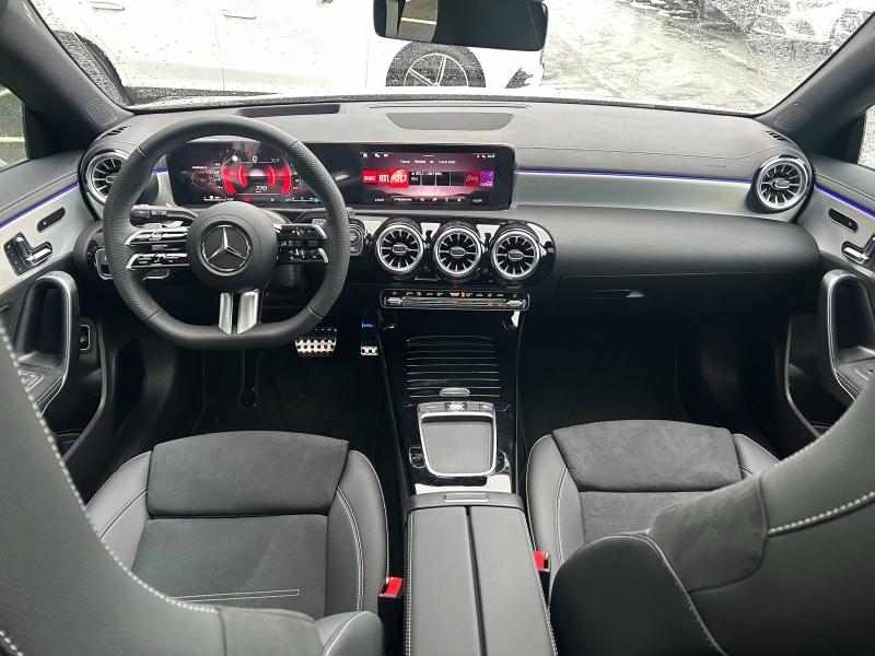 Image MERCEDES-BENZ CLA Shooting Brake 200 d 150ch AMG Exclusive Design 8G-DCT