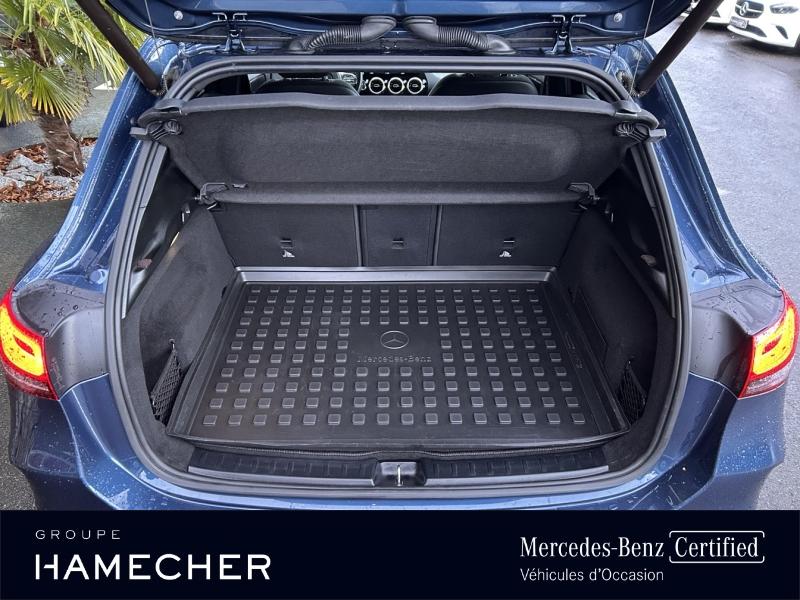 Image MERCEDES-BENZ GLA 200 d 150ch AMG Line 8G-DCT