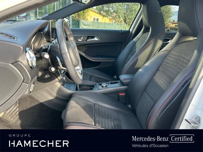 Image MERCEDES-BENZ GLA 220 d 170ch Fascination 7G-DCT Euro6c