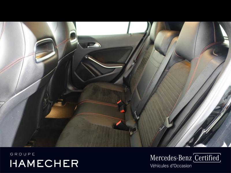 Image MERCEDES-BENZ GLA 220 d 170ch Fascination 4Matic 7G-DCT Euro6c